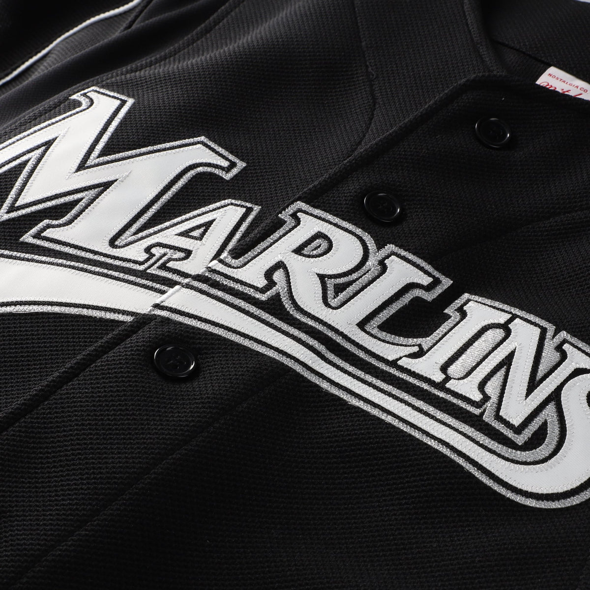 Men's Florida Marlins Dontrelle Willis Mitchell & Ness Black Cooperstown Collection Mesh Batting Practice Button-Up Jersey - 5