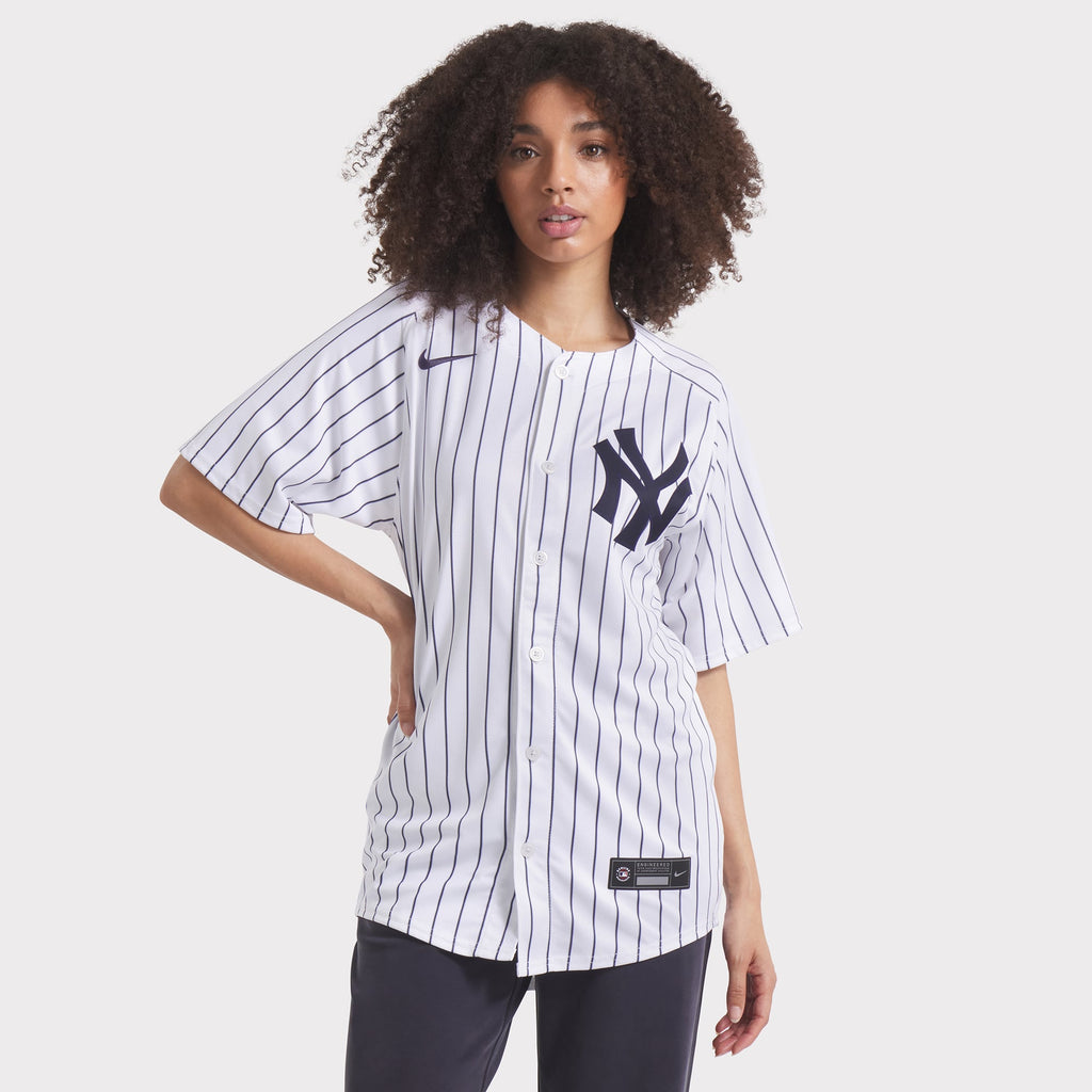 Women's New York Yankees Aaron Judge Nike White Home Limited Player Jersey - 5